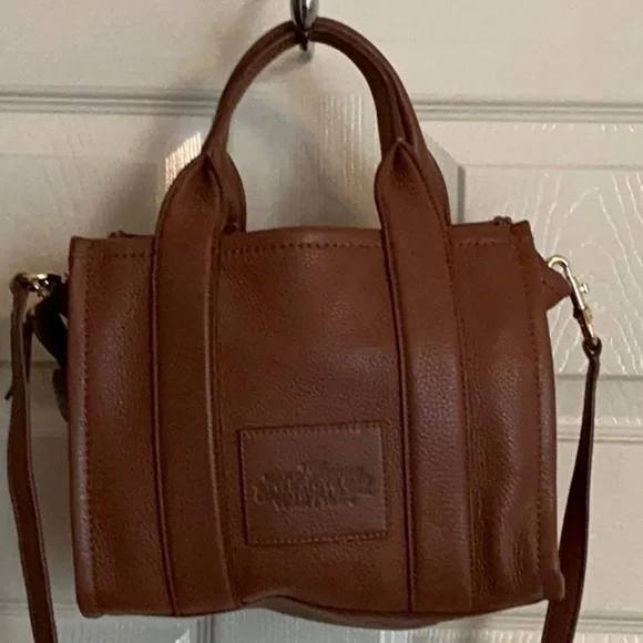 Marc Jacobs Small Tan Leather Tote / Crossbody - Picture 2 of 5